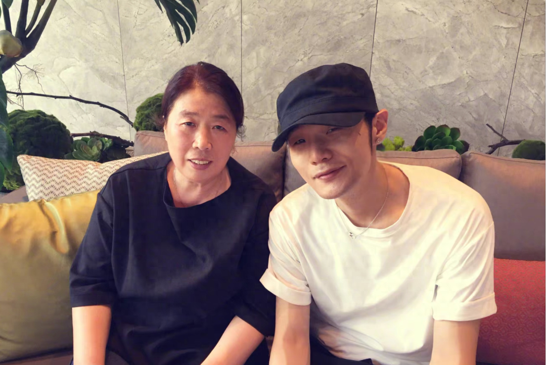 回顾李荣浩的乌梅子酱是华语乐坛的悲哀