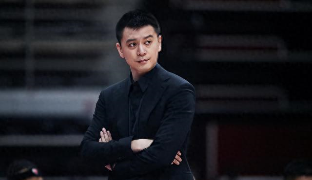 等待官宣!杨明确定留在辽宁队,经过多轮谈判达成共识