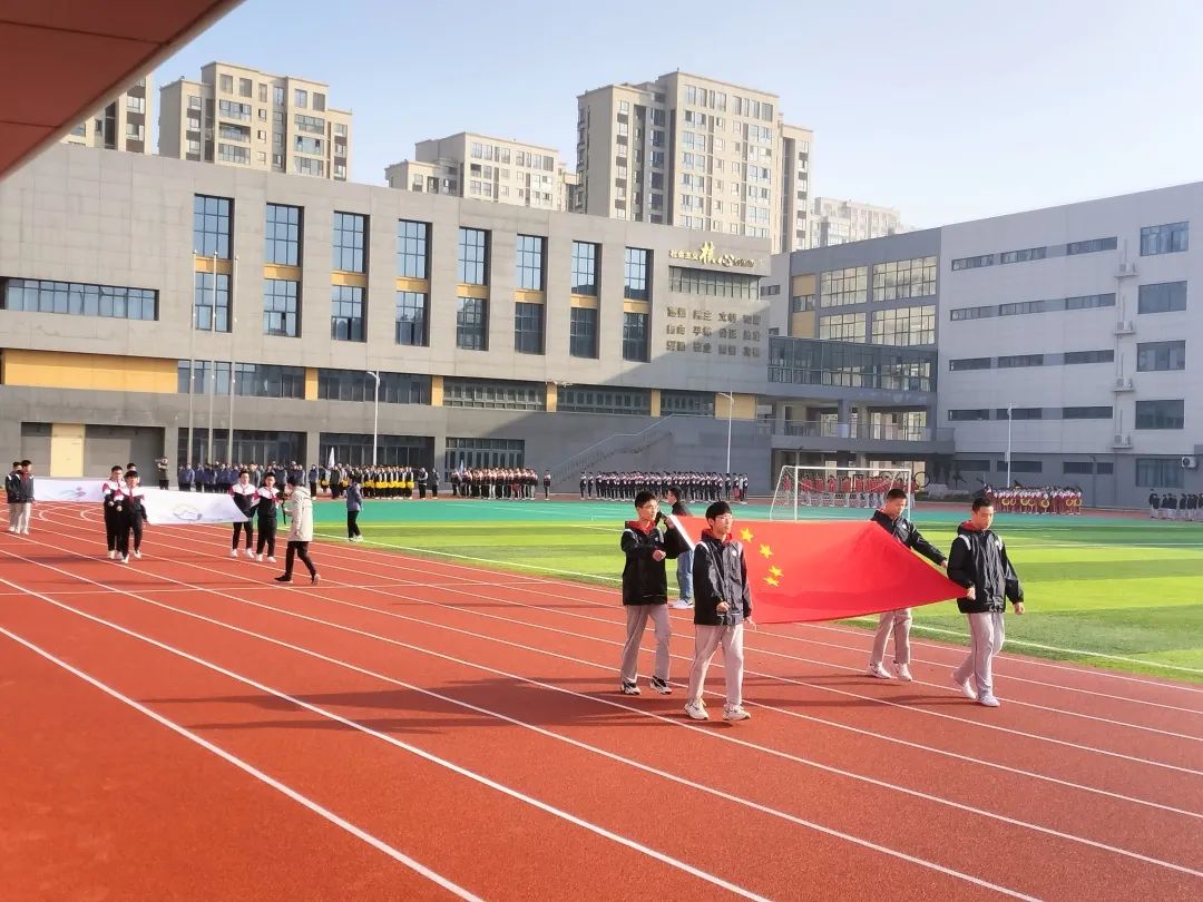 南京市竹山中学分校梅龙湖学校:开幕式上他们竞相展风采!