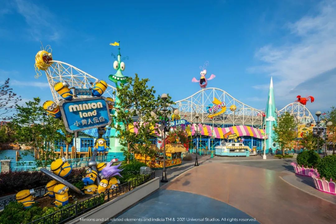 环球影城炒到5000元一张票,主题公园有多吸金?