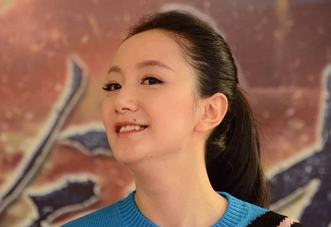 脸上有痣不好看?这几位女演员告诉你,嘴边的痣有多美