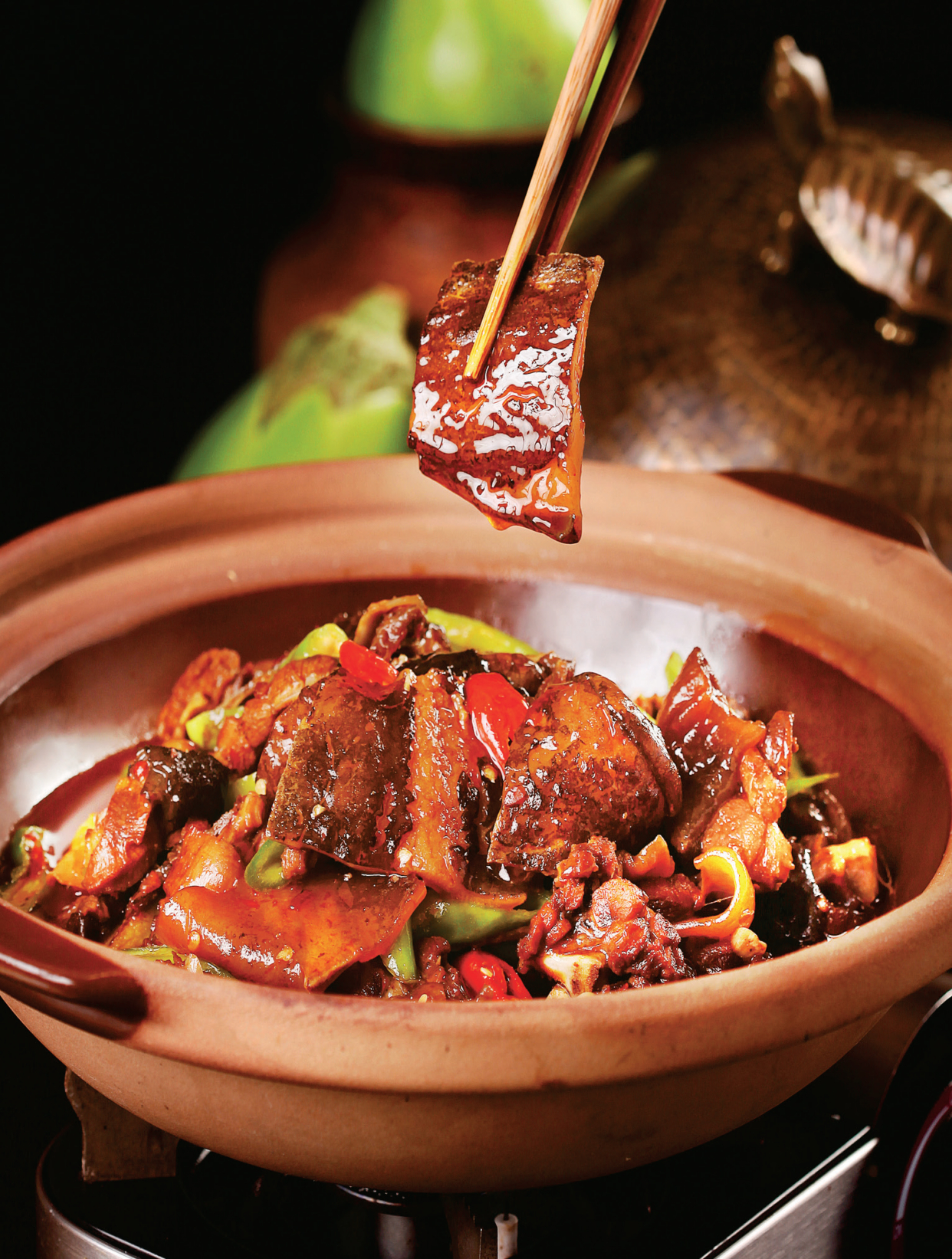 看长沙侯师傅热炒必点招牌菜——烧甲鱼