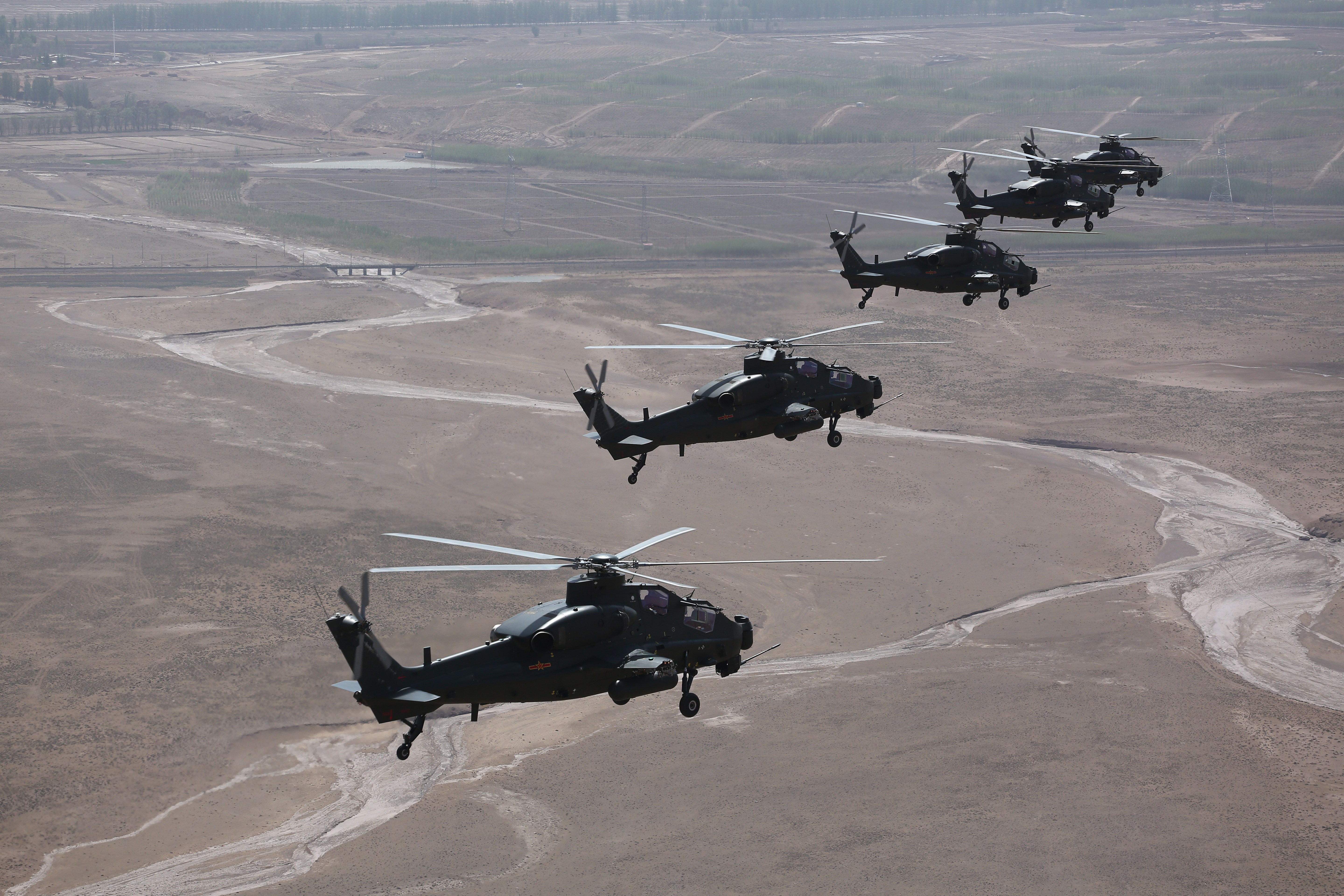 将强军使命书写在祖国的蓝天上——陆军第77集团军某陆航旅聚焦练兵