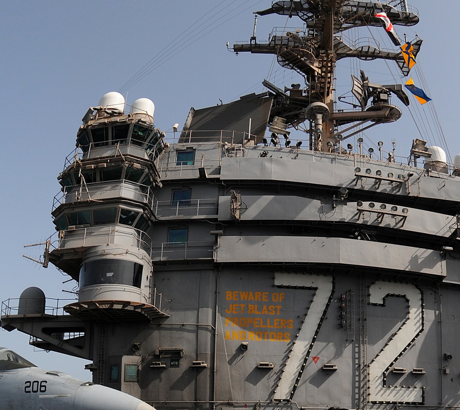 历史上的今天 1988年2月13日 林肯号航空母舰下水(林肯号图集)