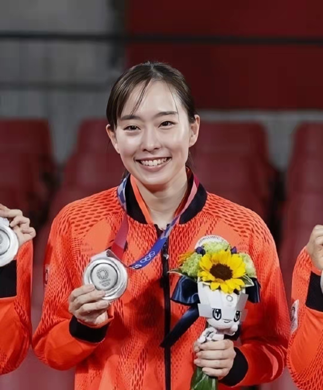 石川佳纯穿和服,美艳不可方物!29岁日本队长,有着东方女性的美