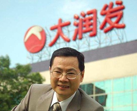 黄明瑞担任苏宁易购董事长,用算是从大润发出局的补偿