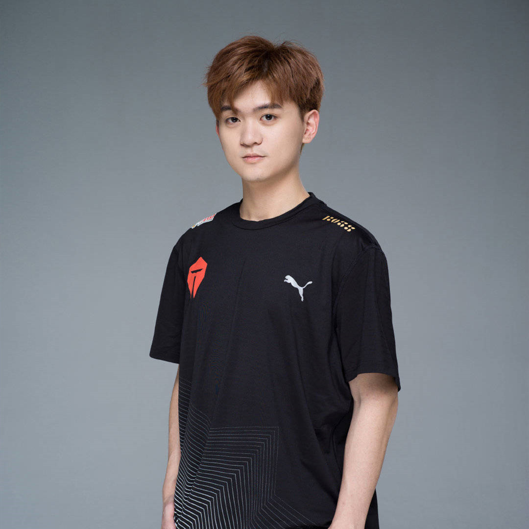 kpl转会瓜:久诚继续留在dyg,wb花卷,子阳成了,estar买了清融