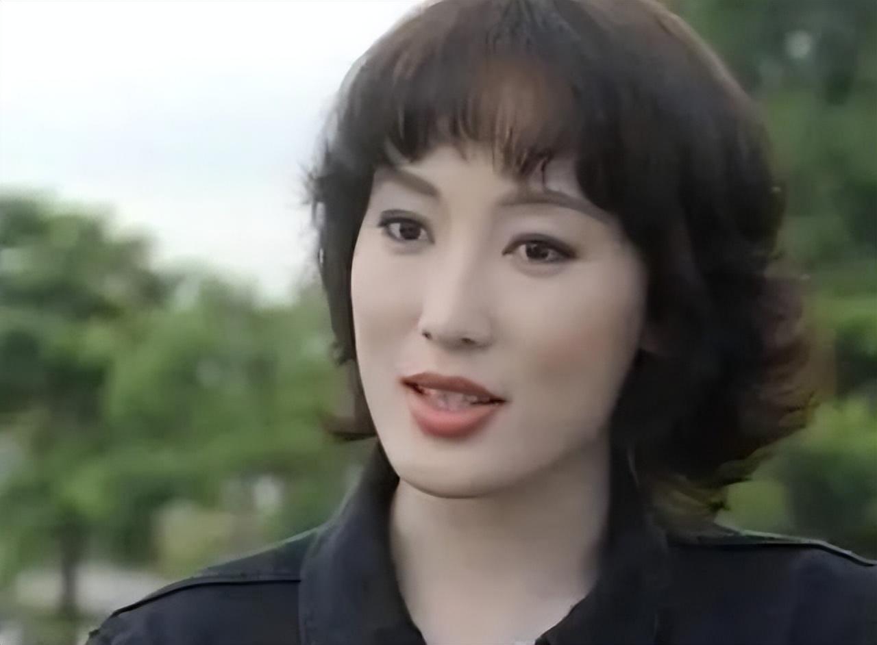 塔琳托娅:完美反串的典范