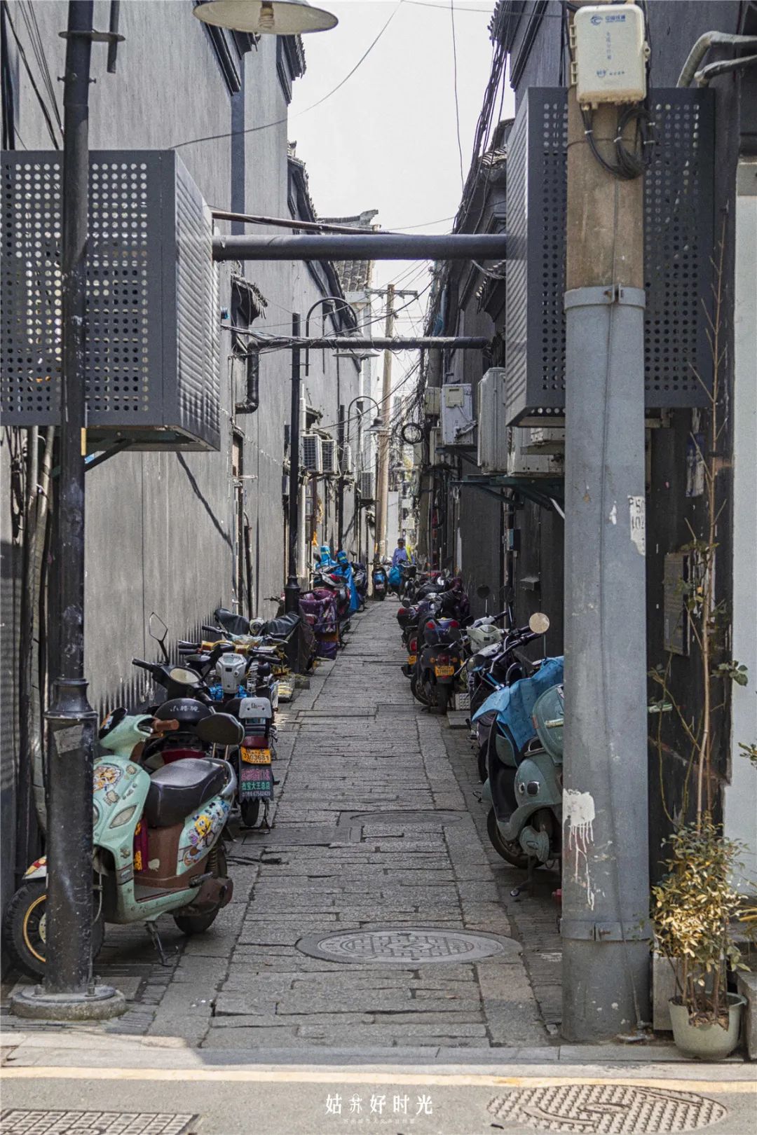 由巷,苏州唯一一条漆黑的小巷