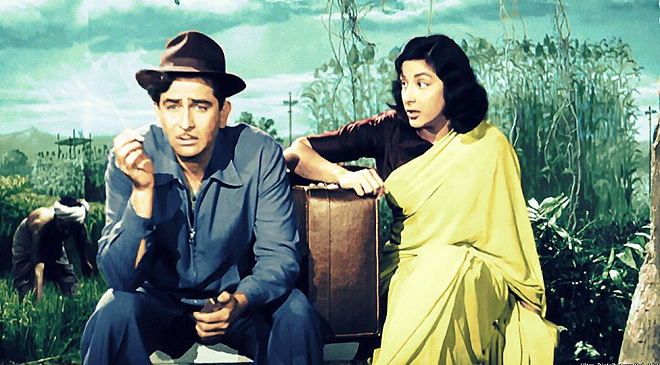 她是《流浪者》中的丽达,苦恋拉兹九年,他却从未打算娶她