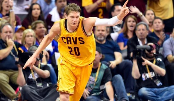 记得骑士队的"绝地七武士"吗?多人无球可打,一人却成为总经理