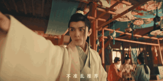 李佳琦古装cos李寻欢,薇娅古装秀丽如画,却无人知道模仿谁