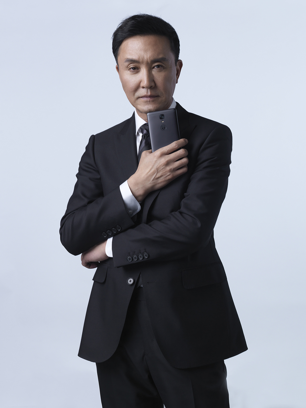 "大器晚成"的8位中年男演员:有人迷上整容,有人沦为笑柄