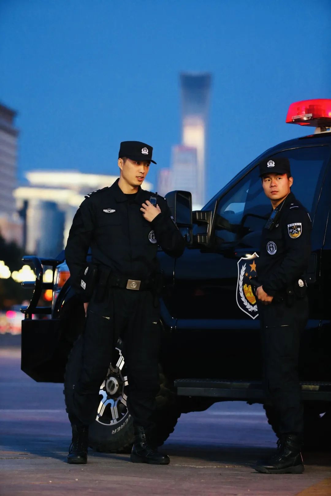 北京市公安局奋力谱写首都公安事业发展新篇章