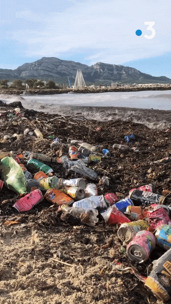 垃圾遍地老鼠上街火光四溅马赛变成了一座垃圾城