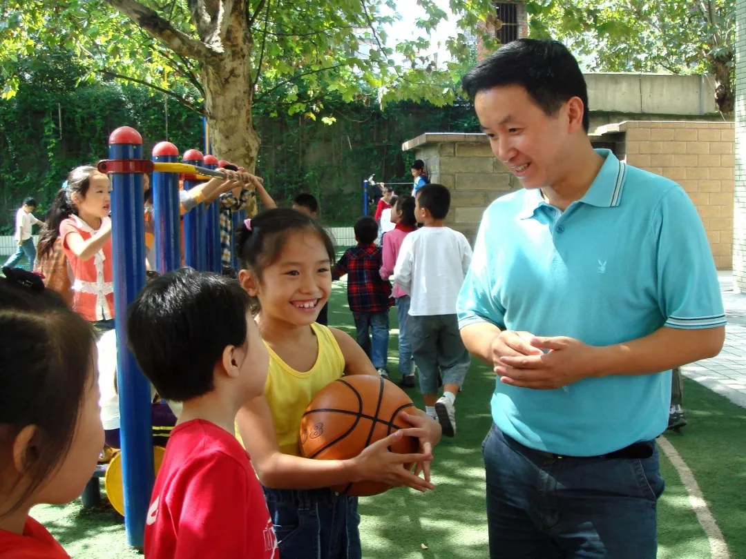 成都市茶店子小学校党总支书记,校长李强谈"双减"模式