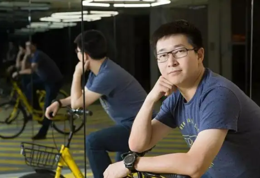 回顾同为共享单车创始人胡玮炜套现15亿离去戴威负债20亿成老赖