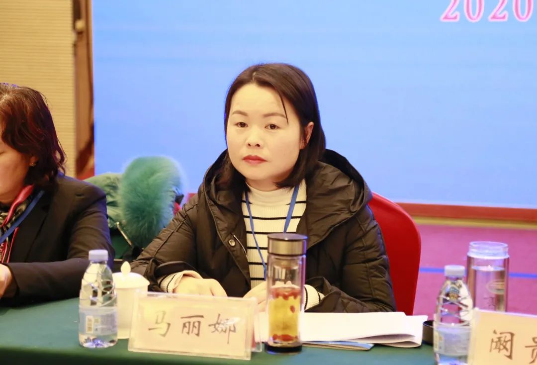 河南省高院宋海萍副院长到信阳听取代表委员意见建议