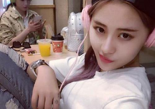 回顾少女号称"舞媚娘",在派出所自拍,对父亲大骂:我就是玩