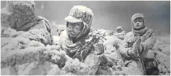 长津湖之战为何89师仅冻伤400人?政委王直一个决策救人无数