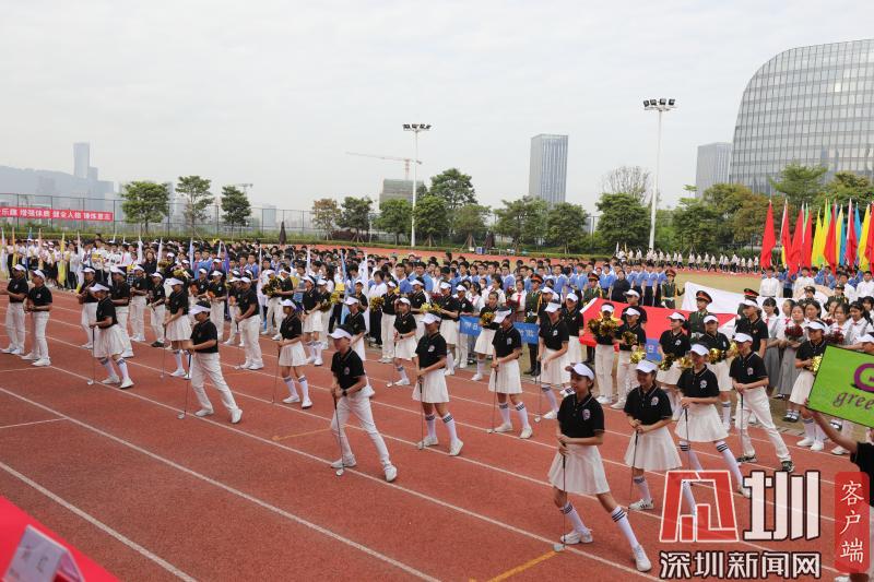 前海港湾学校怎么样?田径运动会热闹开幕(图1)