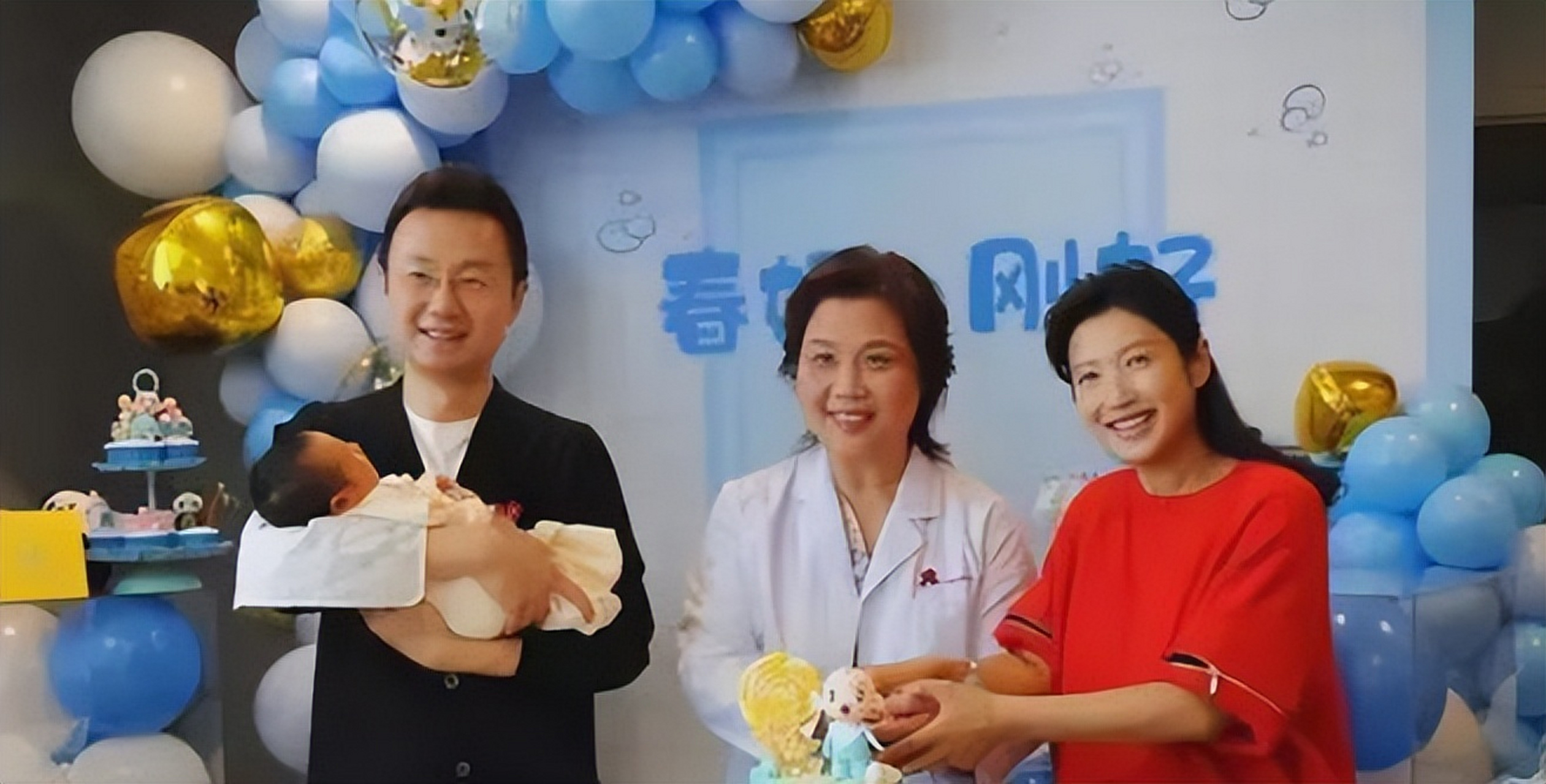 2017年,著名主持人刚强向春妮求婚,春妮说:"结婚可以,但我要丁克,我不