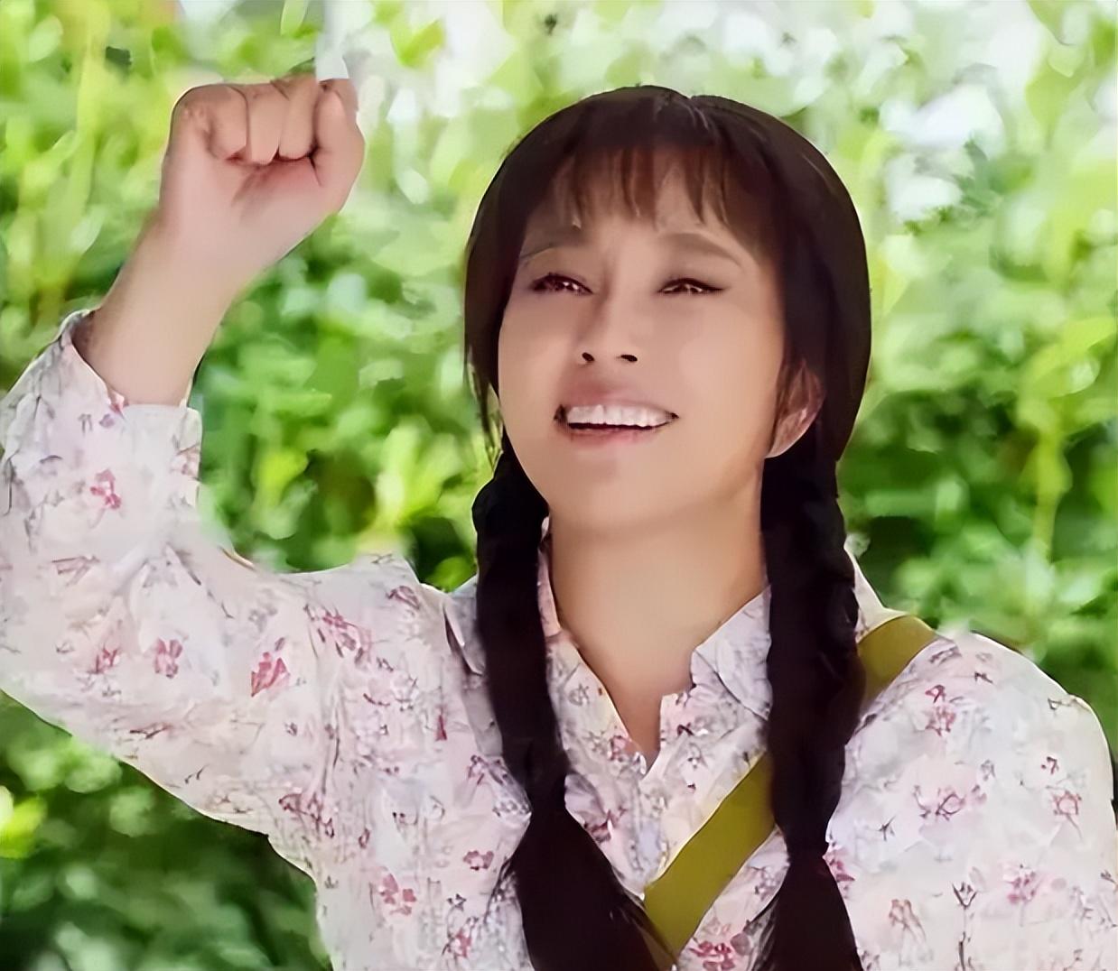 说起"强演少女,最广为人知的莫过于60多岁的刘晓庆了.