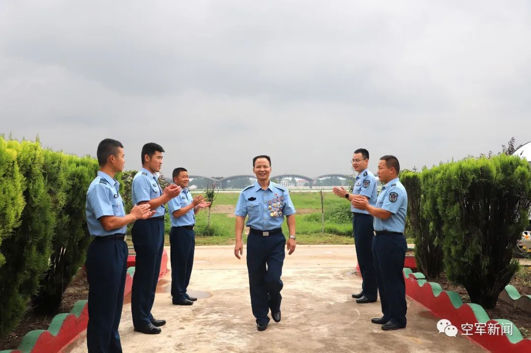 陕西武功空军部队图片