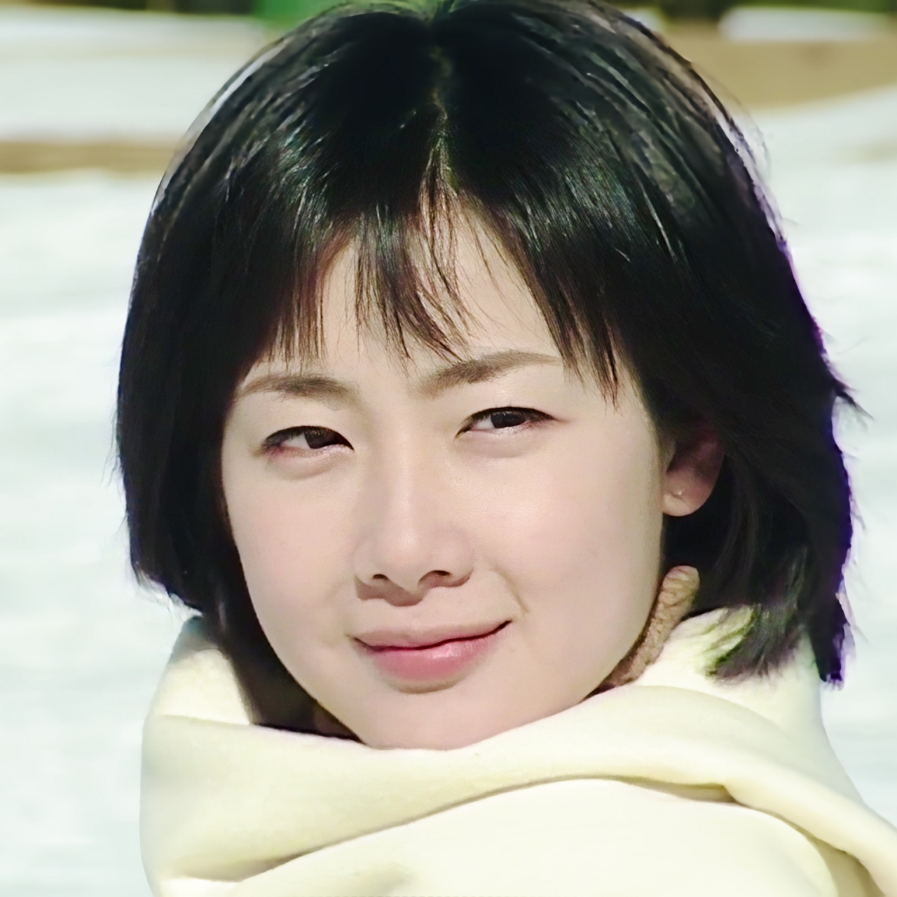 冬日恋歌头像来了 我精挑细选挑了一些崔智友绝美的图,希望大家喜欢