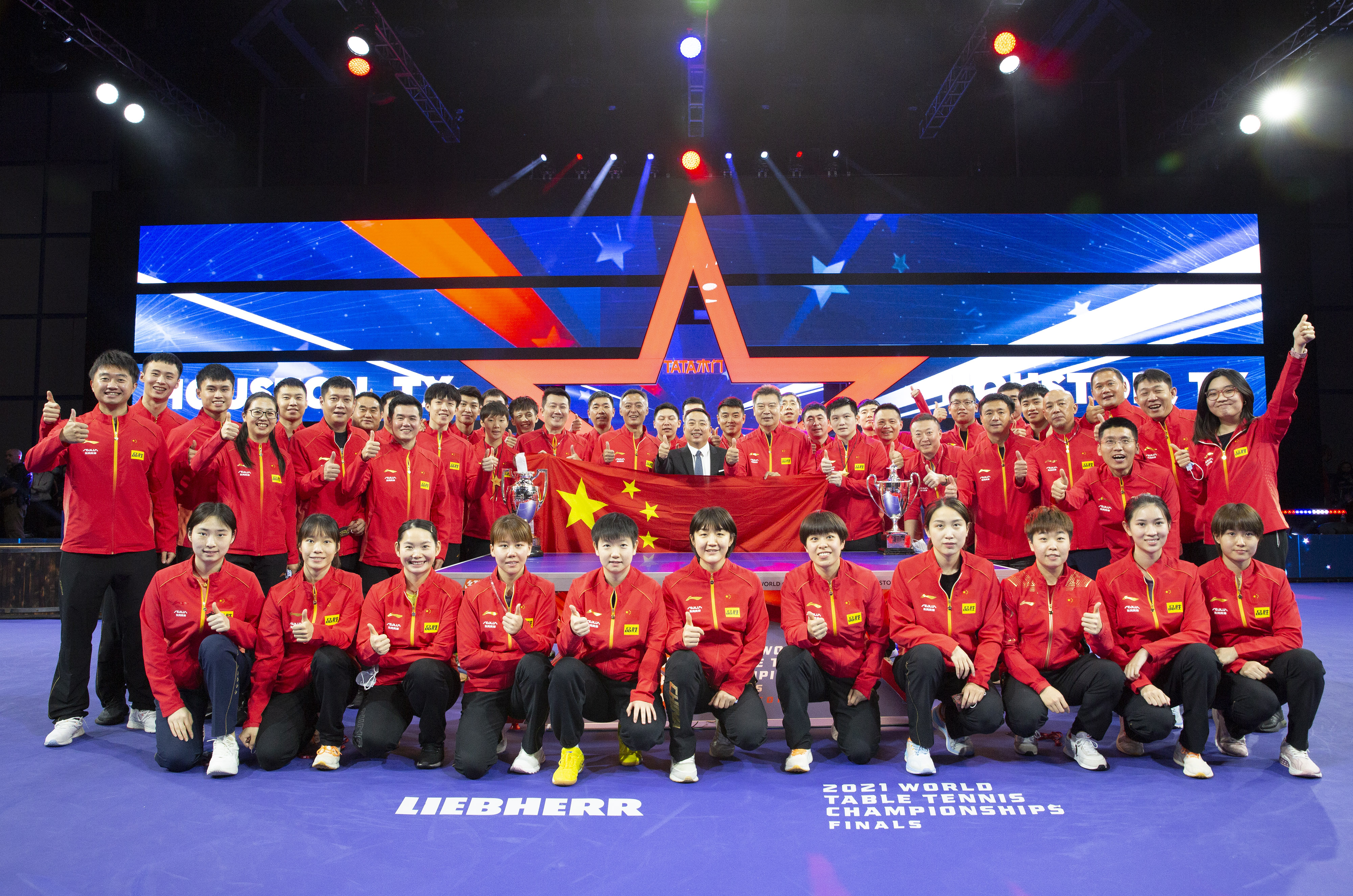 击败马龙!超越王楠!国乒冠军夫妇双双入籍日本!福原爱感动泪目