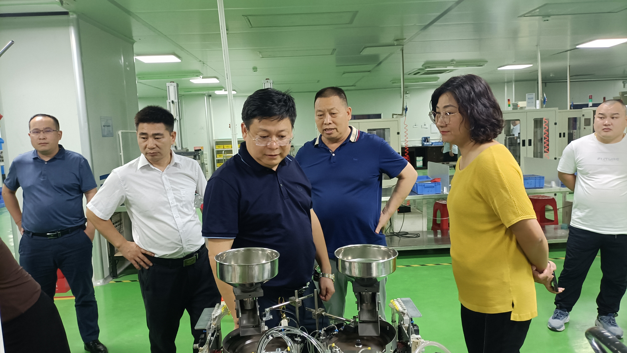 东莞市河南商会资源对接协会领导层对这次走访慰问活动高度重视,刘全