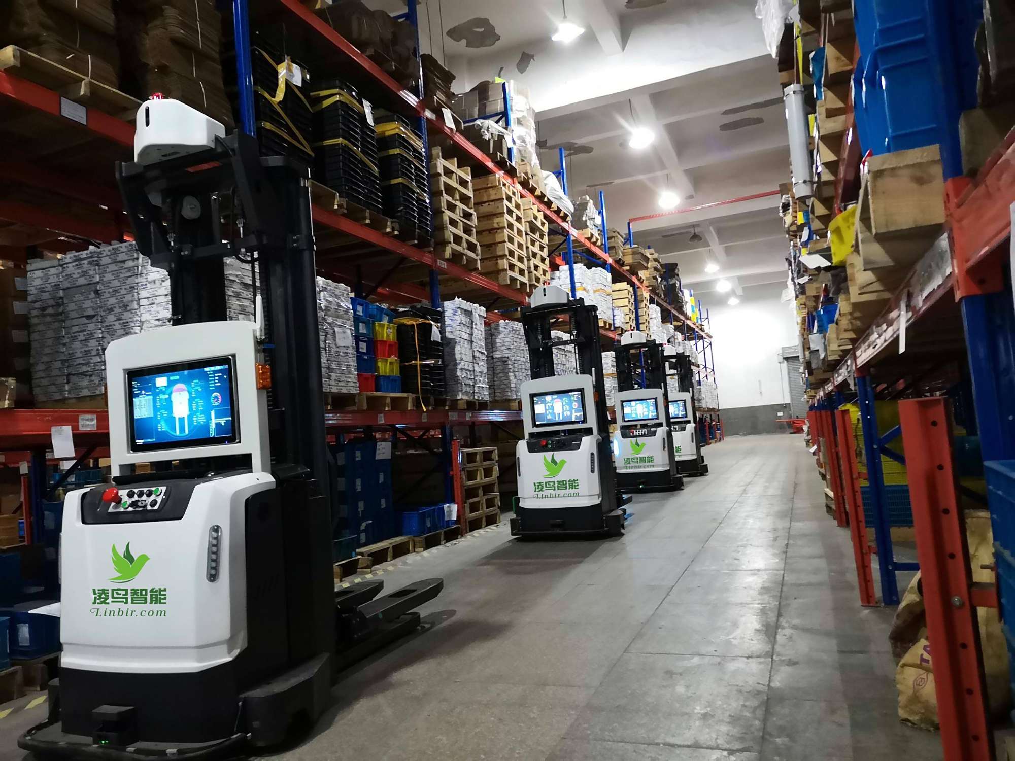 无人仓或将常态化运营agv无人叉车成为智慧物流仓储的中坚力量