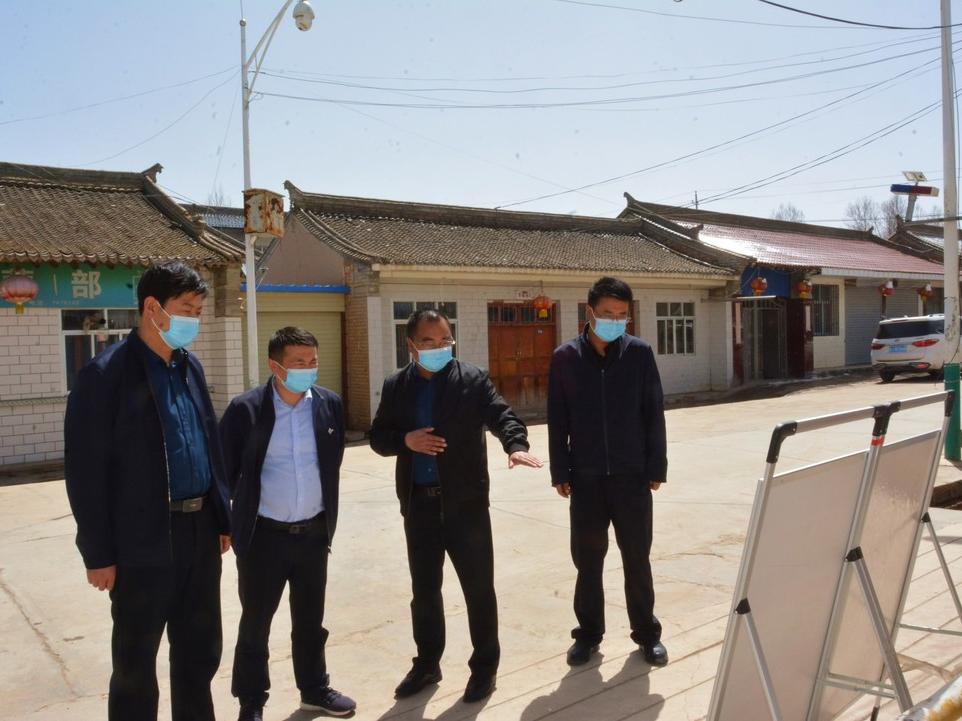 【调研指导】张学锋到闾井镇开展疫情防控与林长制巡林工作
