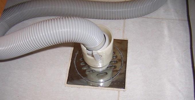 阳台洗衣机地漏种类有哪些?阳台洗衣机排水管能直接插入吗?