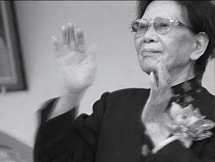 军统女将军姜毅英,终生不忘戴笠恩情,后逃往台湾,活到98岁