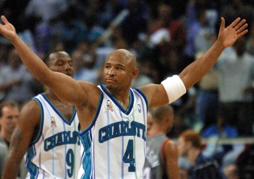 姚明队友大卫·韦斯利的职业生涯!