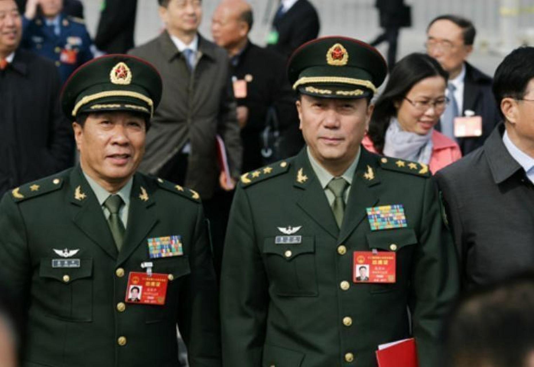 他是铁血中将秦基伟的儿子,57岁也被授中将,曾担任过陆军的司令