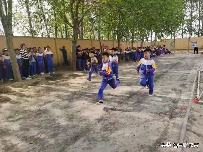 柳林镇良寺小学现在的模样,春季运动会(图2)