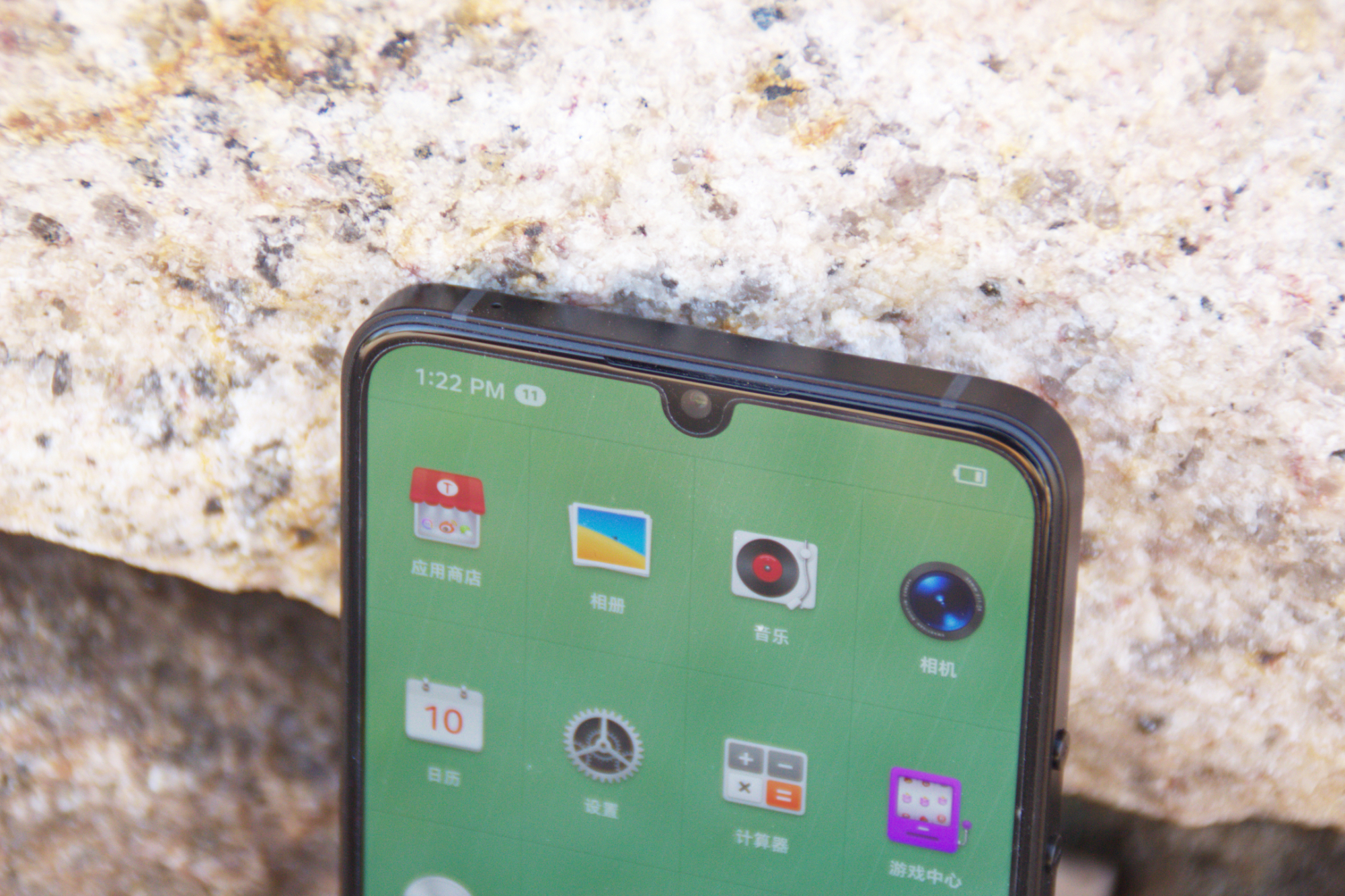 锤子科技坚果pro 3手机测评,除了表面的坚韧还有性能