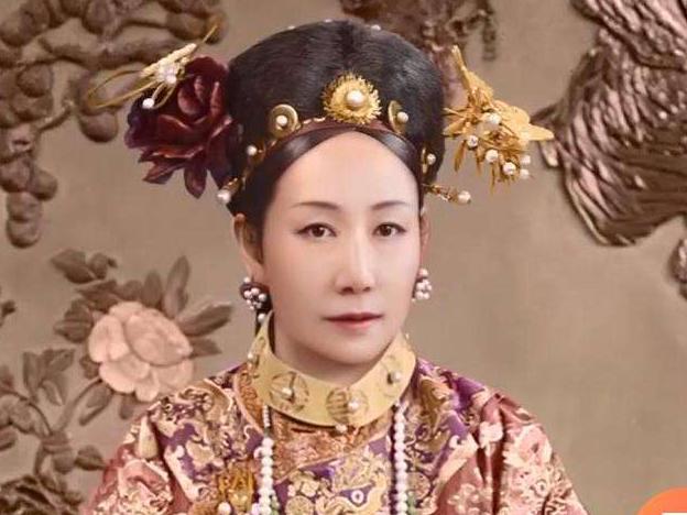 慈禧太后有多奢侈?曾伺候她洗澡的德龄公主,晚年写书爆出丑事