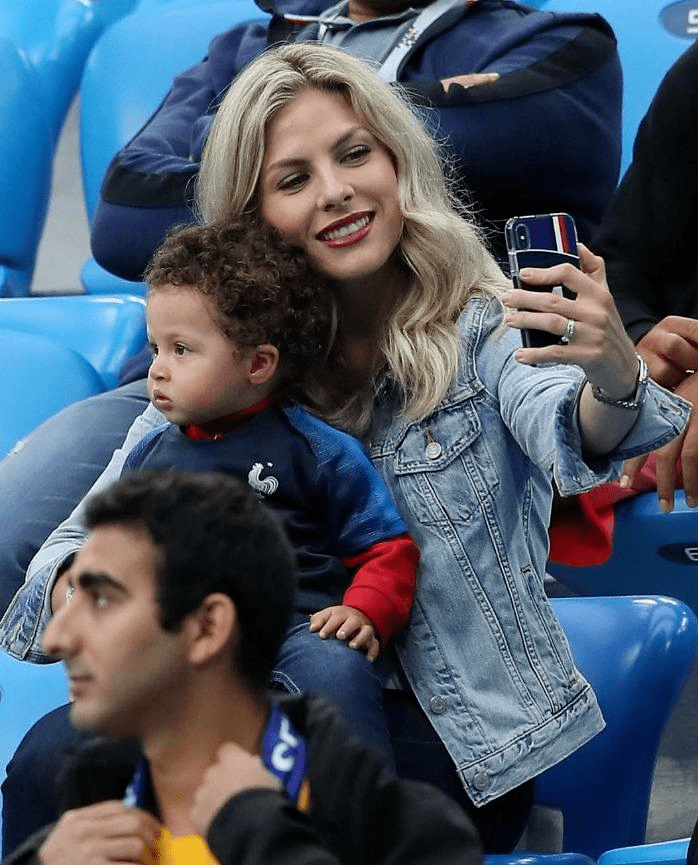 法国太太团谁最美?1人像霉霉,吉鲁爱妻身材好登贝莱妻子气质高