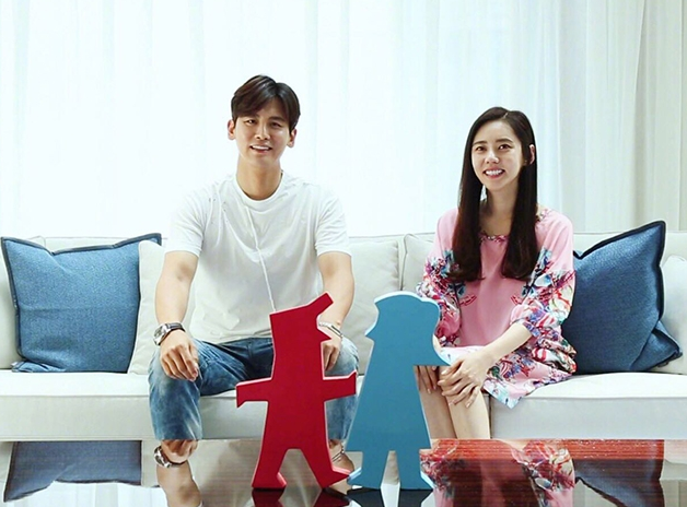 参观秋瓷炫住的豪宅,如今入乡随俗,家里装修都是参照国内风格