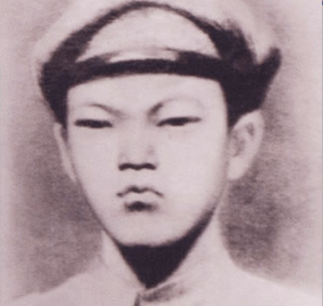 他是夏明翰的弟弟,22岁牺牲,妻子是中组部原副部长,儿子是农民