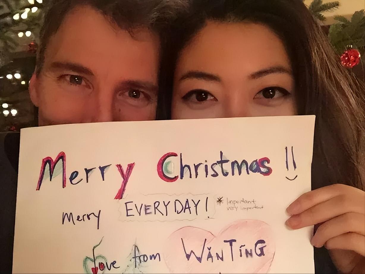 时隔9年曲婉婷又解释自己不回国的原因了称国内对她恶意大