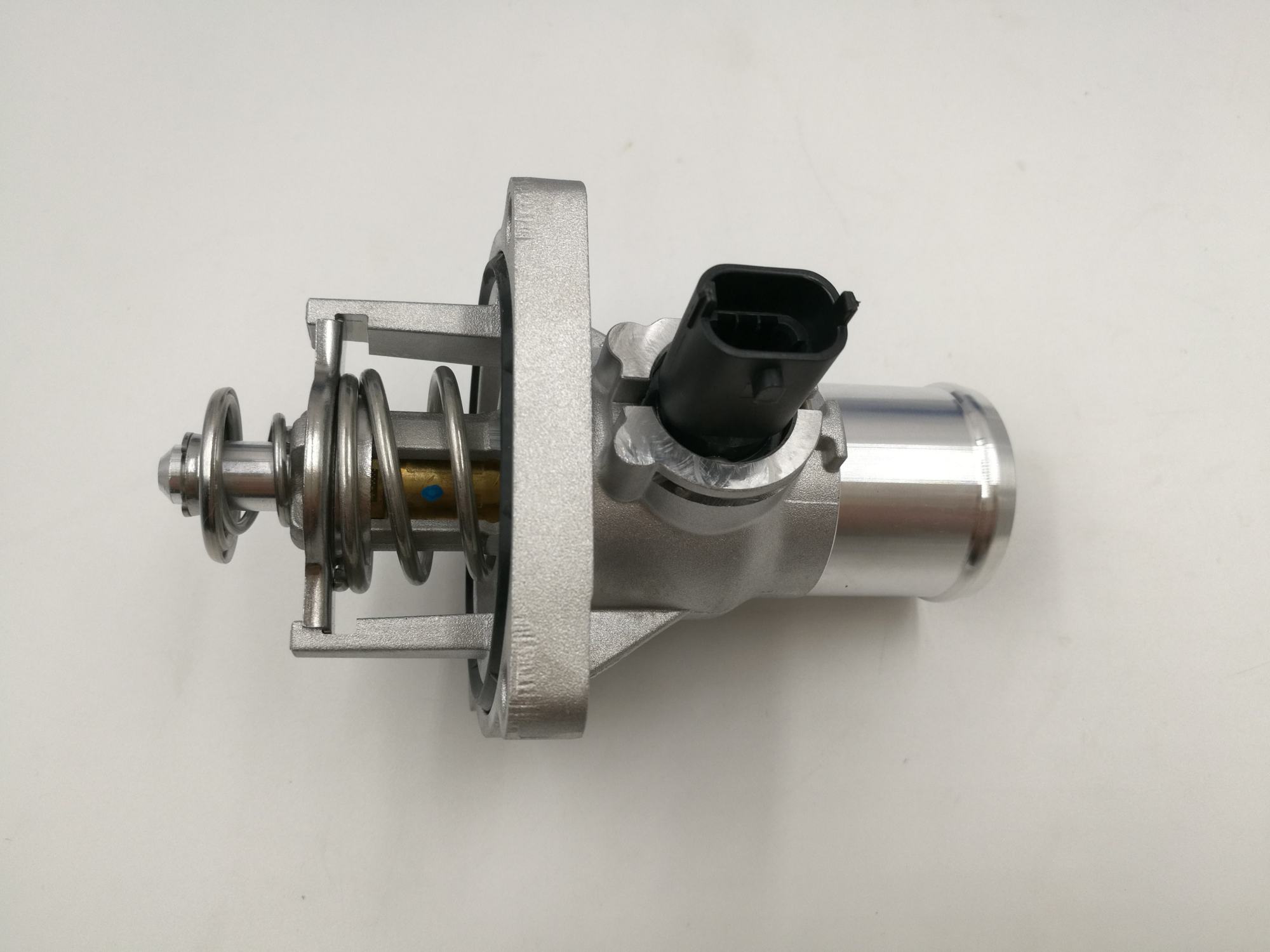 汽车节温器有什么作用,是如何工作的?