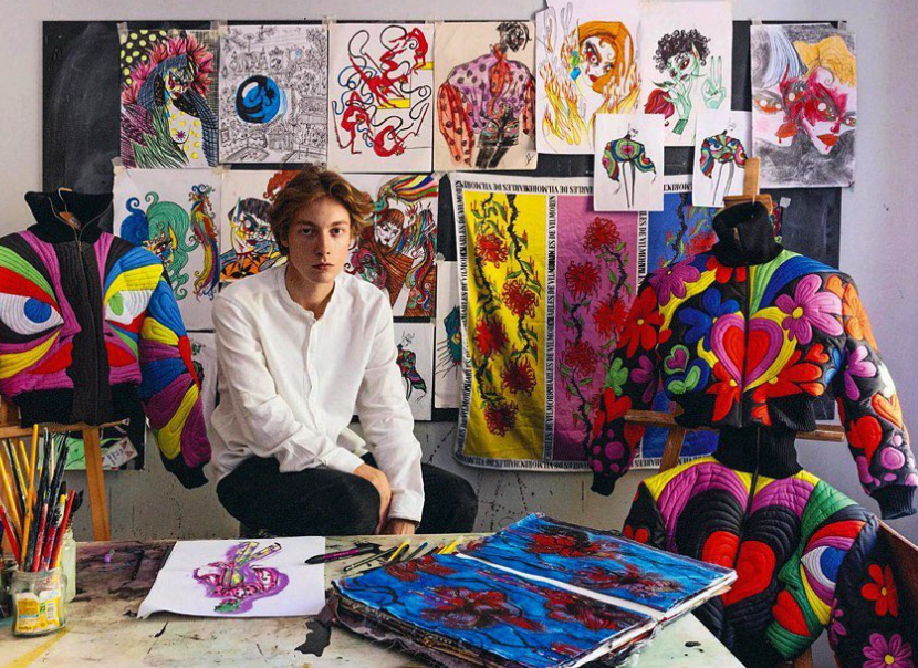 法国设计师被称为时尚圈第一美男子?97年生贵族后代