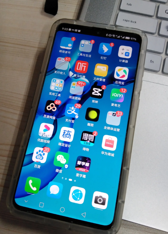 华为mate20相较于苹果8plus,两者之间有哪些区别呢?