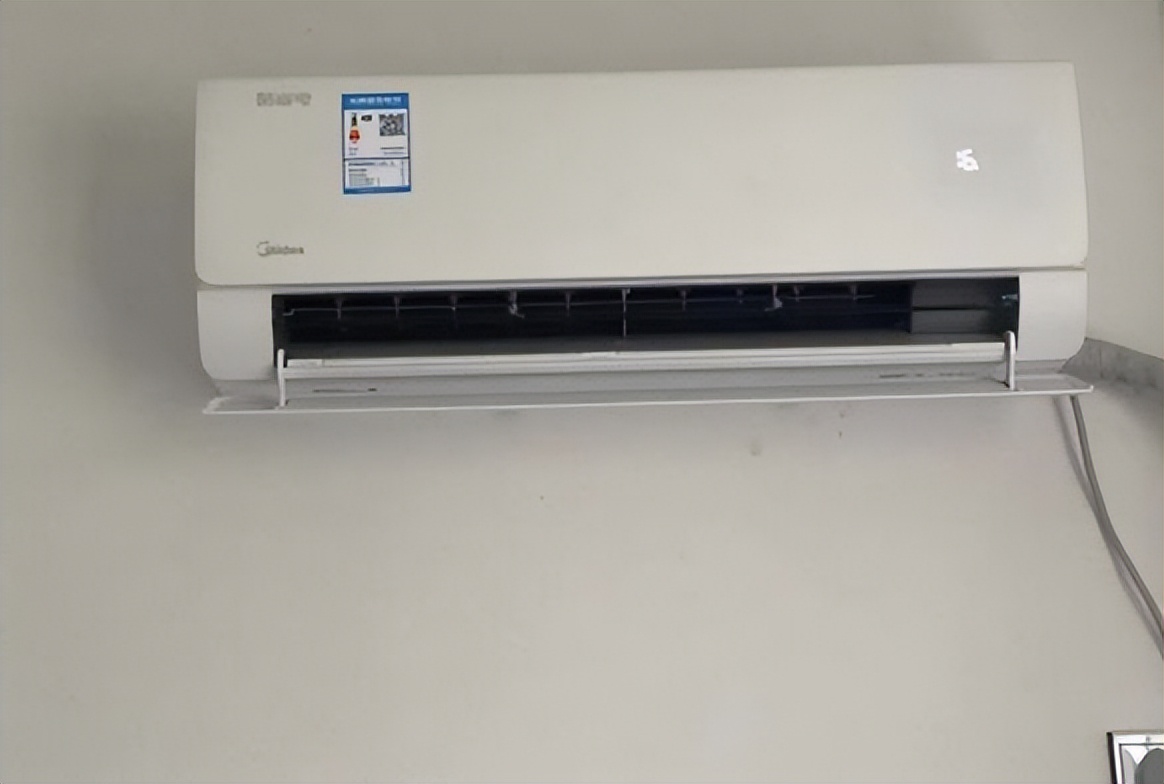 美的酷省电1.5匹是单排还是双排?酷省电空调怎么样?