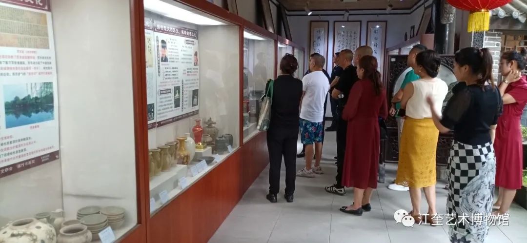 绵阳市决策咨询委员会林新主任一行到德阳江奎艺术博物馆参观考察