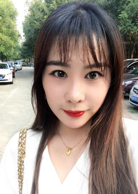 90后女将汪皓,跳水得后遗症患眼疾,曾客串直播,退役后颜值蜕变